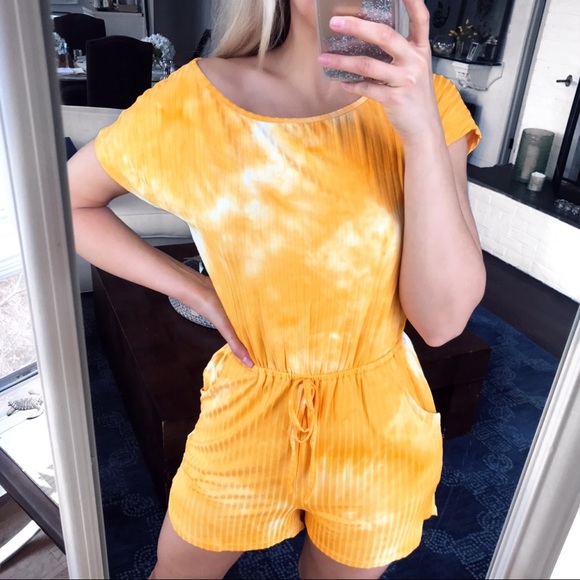 🟠 ORANGE TIE-DIE RIBBED ROMPER! - Picture 2 of 10